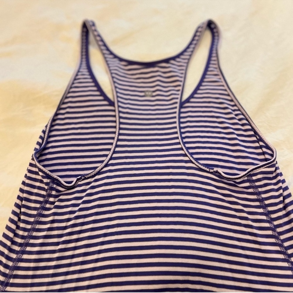Lululemon tank tops- set of 2! - Picture 11 of 16